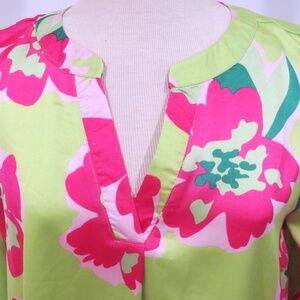 JODIFL Bright Green & Hot Pink V-Neck Floral Tunic Medium